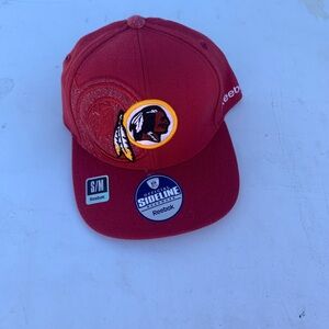 Reebok Burgundy Cap with Embroidered Logo Red skins NEW